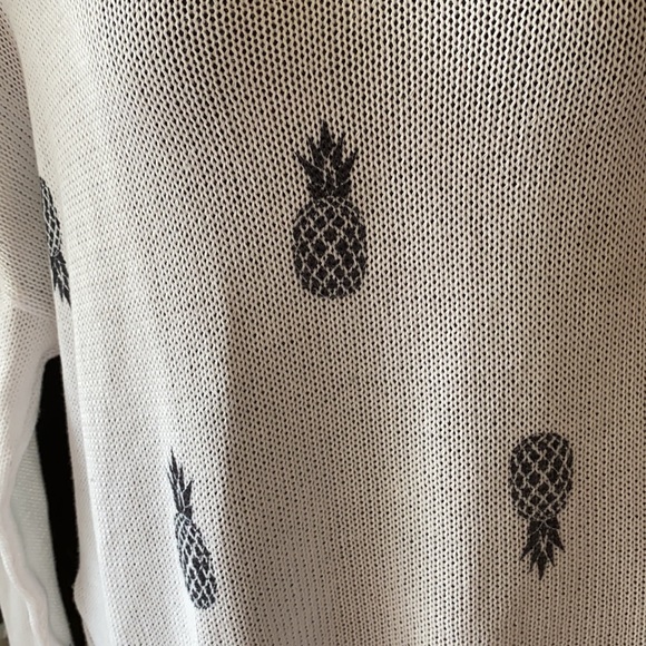 Summer pineapple sweater - Picture 3 of 6